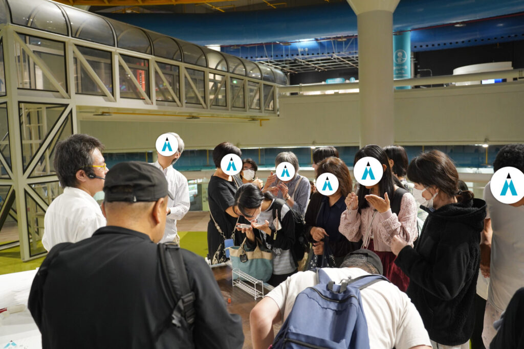 夜の科学館_サイエンスショー_202510_2