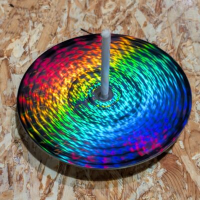 レインボーゴマ