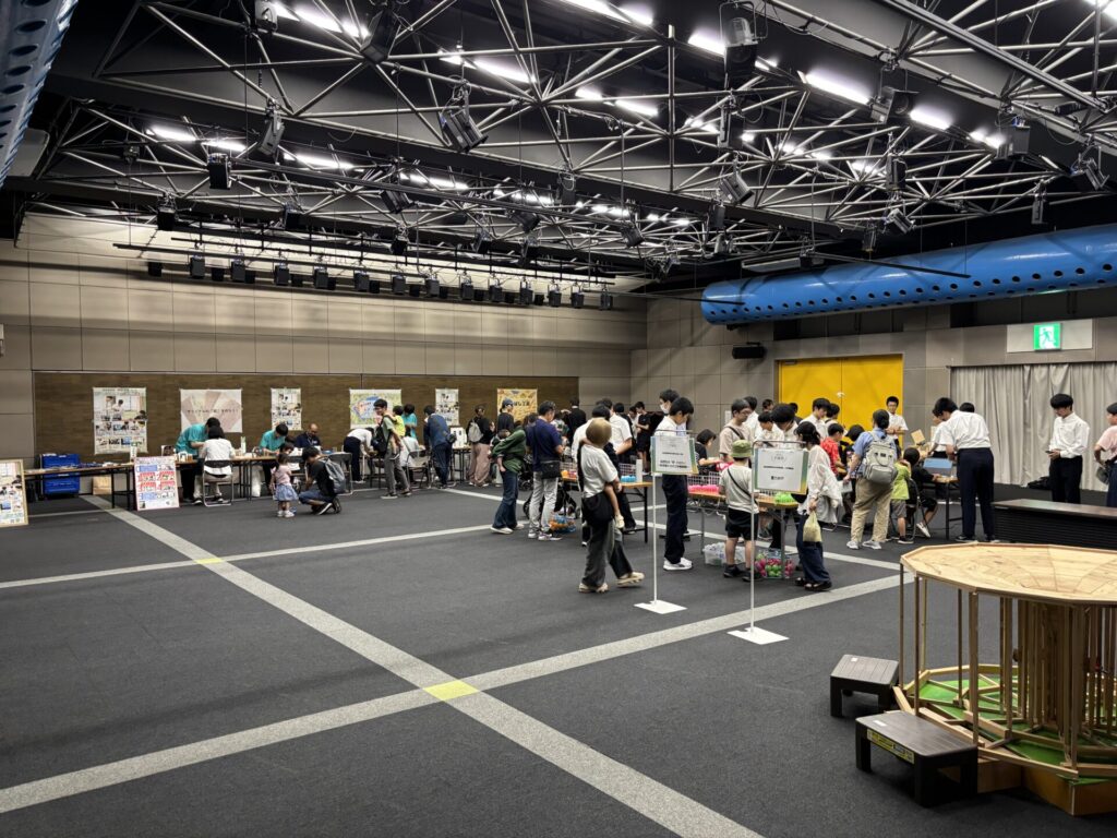科学の学園祭2025_ホール