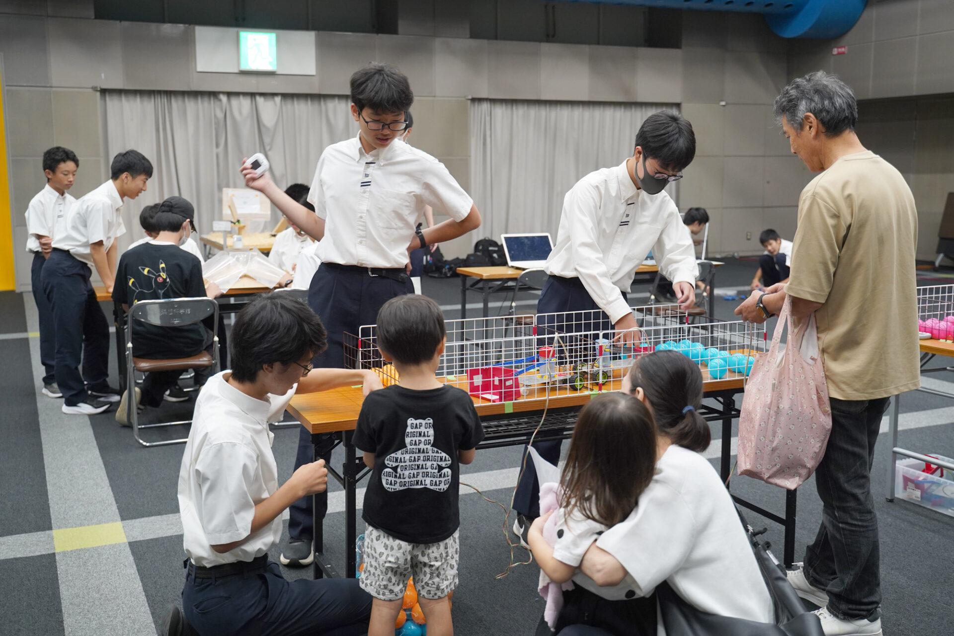 科学の学園祭2025の様子